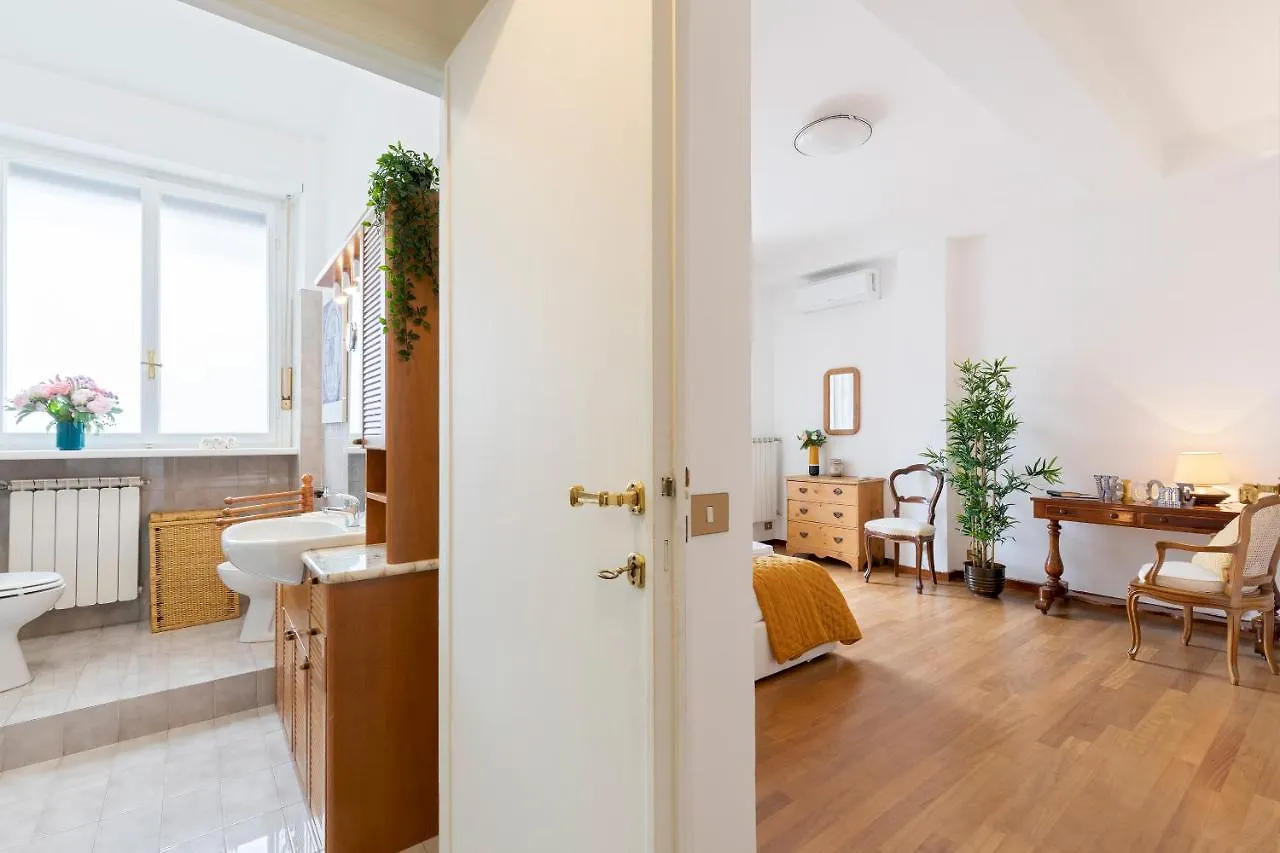 Rome As You Feel - Zoccolette Apartment In Campo De Fiori