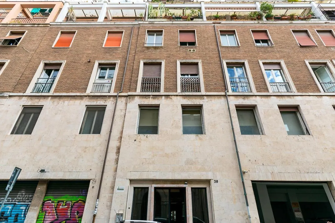 Rome As You Feel - Zoccolette Apartment In Campo De Fiori Italy